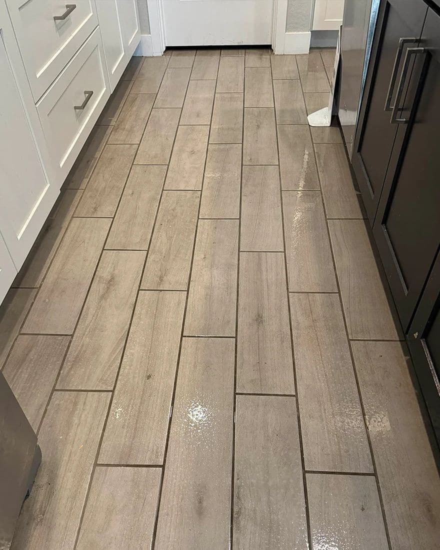 Plank tile kitchen, before cleaning